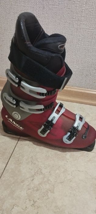Лижні черевики Lange