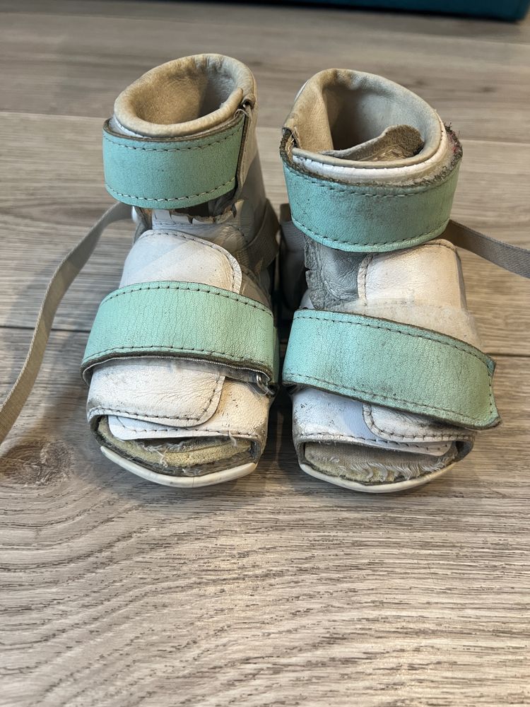 Buty ortopedyczne/rehabilitacyjne 12,5