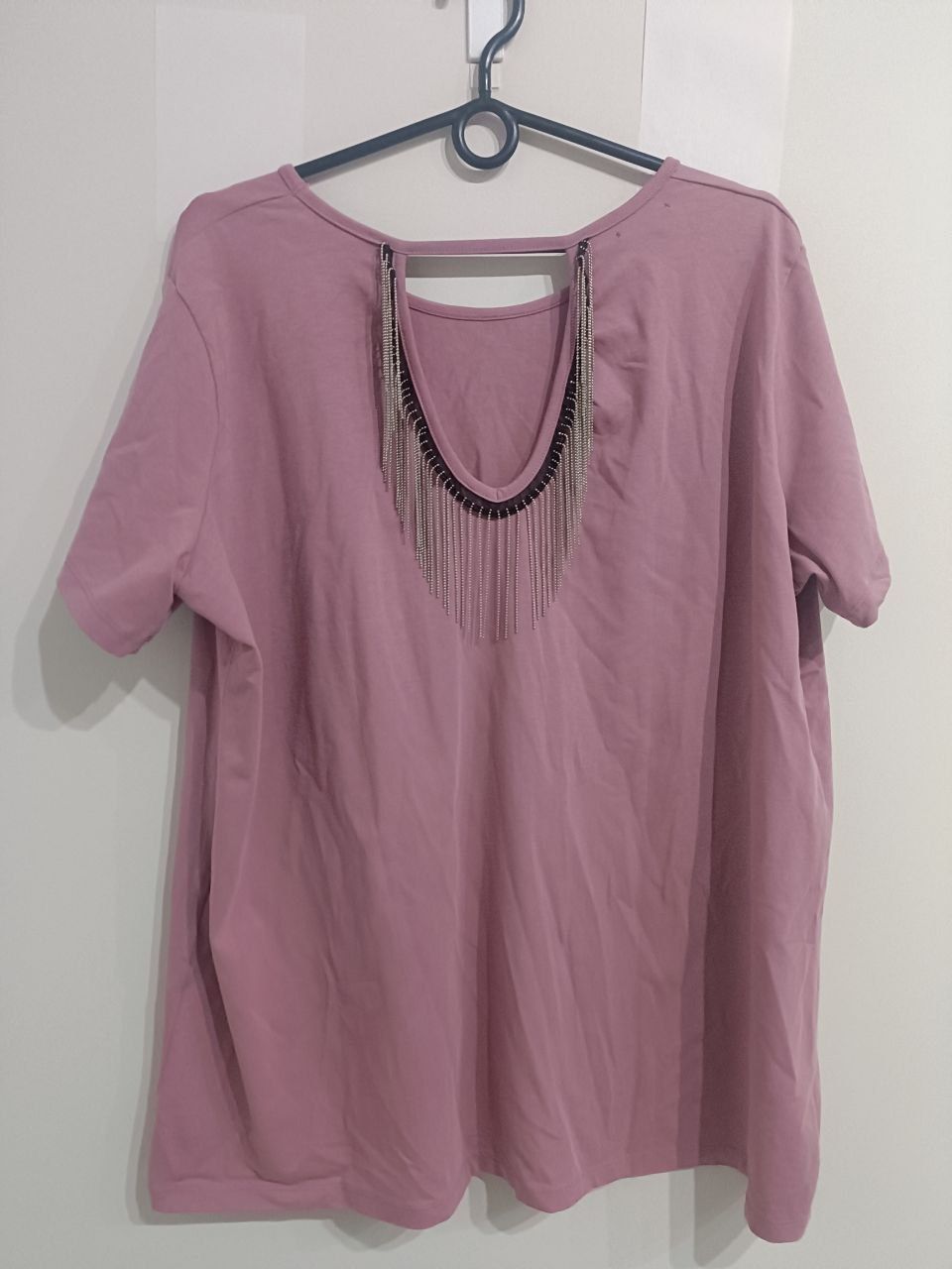 Bluzka plus size dekolt na plecach łancuszki Seraj