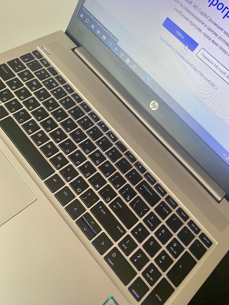 Ноутбук HP 450 G6 (256 GB)