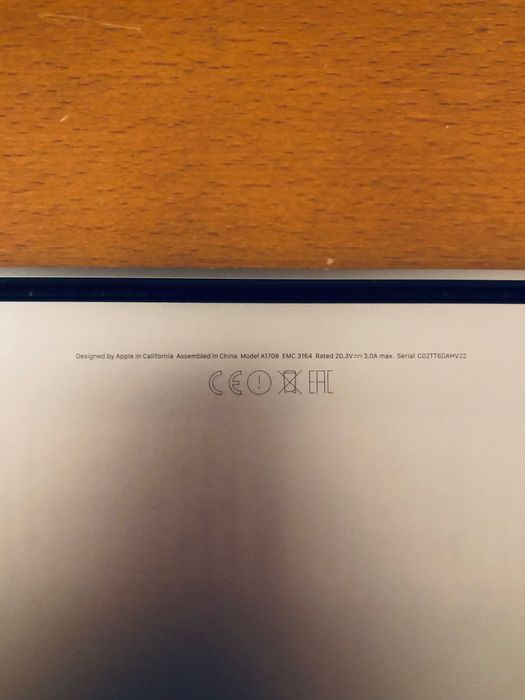 Macbook Pro 13” SEM ECRÃ