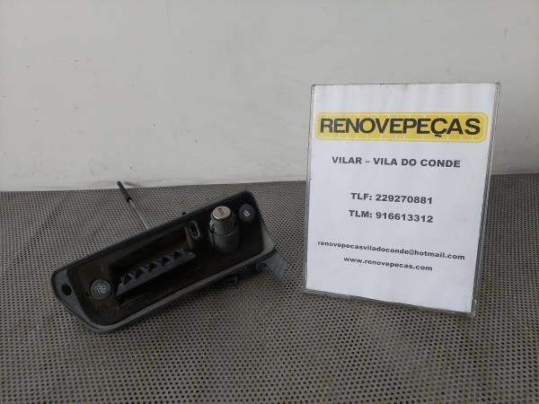 Puxador porta trás direito VOLKSWAGEN Caddy III (2K, 2C)