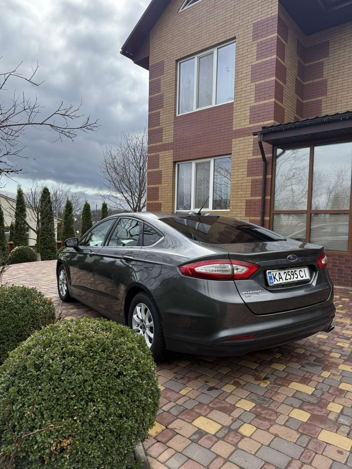 Ford Fusion 2.5бенз 2015р.в