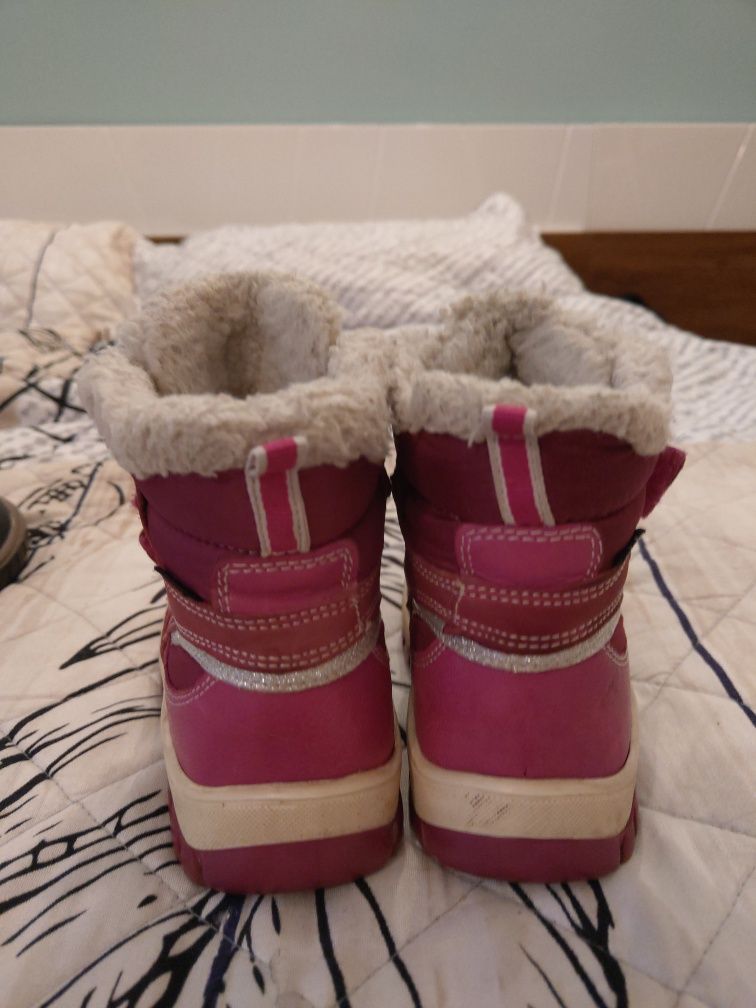 Zimowe buty dla dziewczynki Lasocki Kids, rozmiar 25 -> Rzeszów