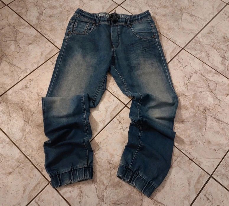 /Spodnie chłopięce typu Jogger, 176cm/16 lat