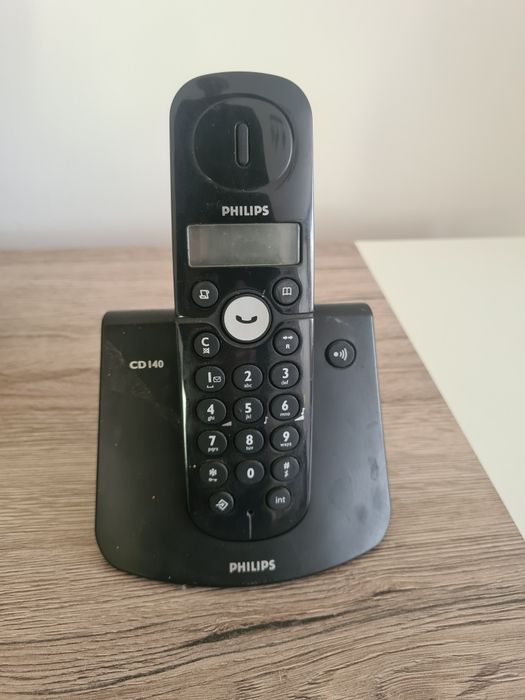 Telefon przewodowy Philips CD 140