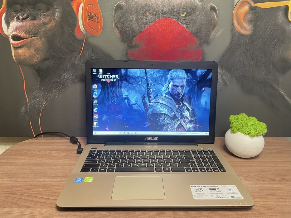 Игровой ноутбук Asus/FHD/i7-5500/12GB/240 SSD/GeForce GT940m 2GB