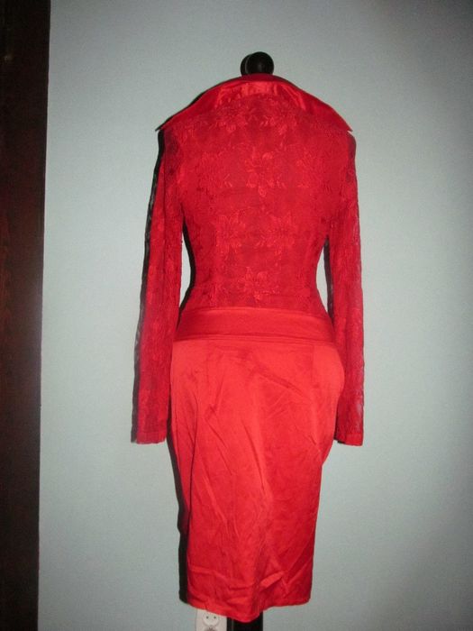 seksowna czerwona sukienka koronkowa na sylwestra r. S/M nowa