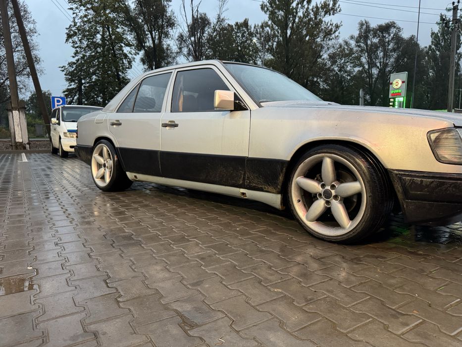 W124 ослужеге , багато всього зроблено