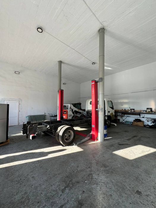 Продаж Комерційного Комплексу з СТО та Складськими Приміщеннями Фасад