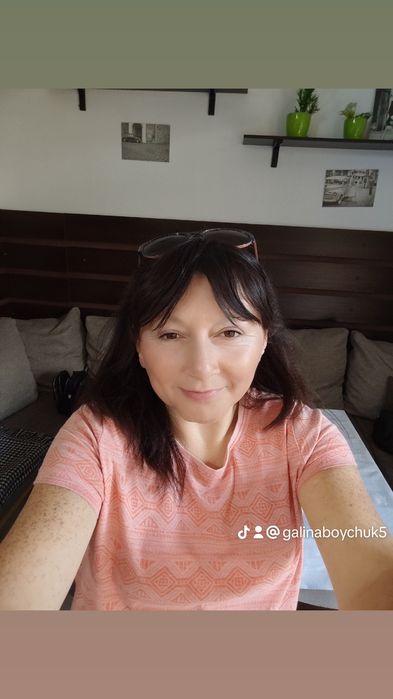 Шукаю роботу Нянею та доглядальницею.