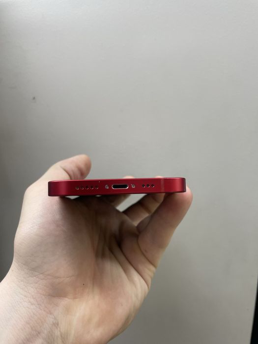 Iphone 13 128gb red 100% батарея в ідеальному стані без блокувань