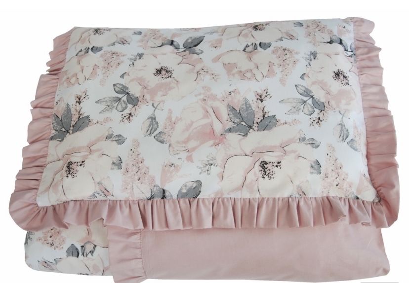 Zestaw do łóżeczka,poduszka,poszewka na kołdrę,ochraniacz i przybornik