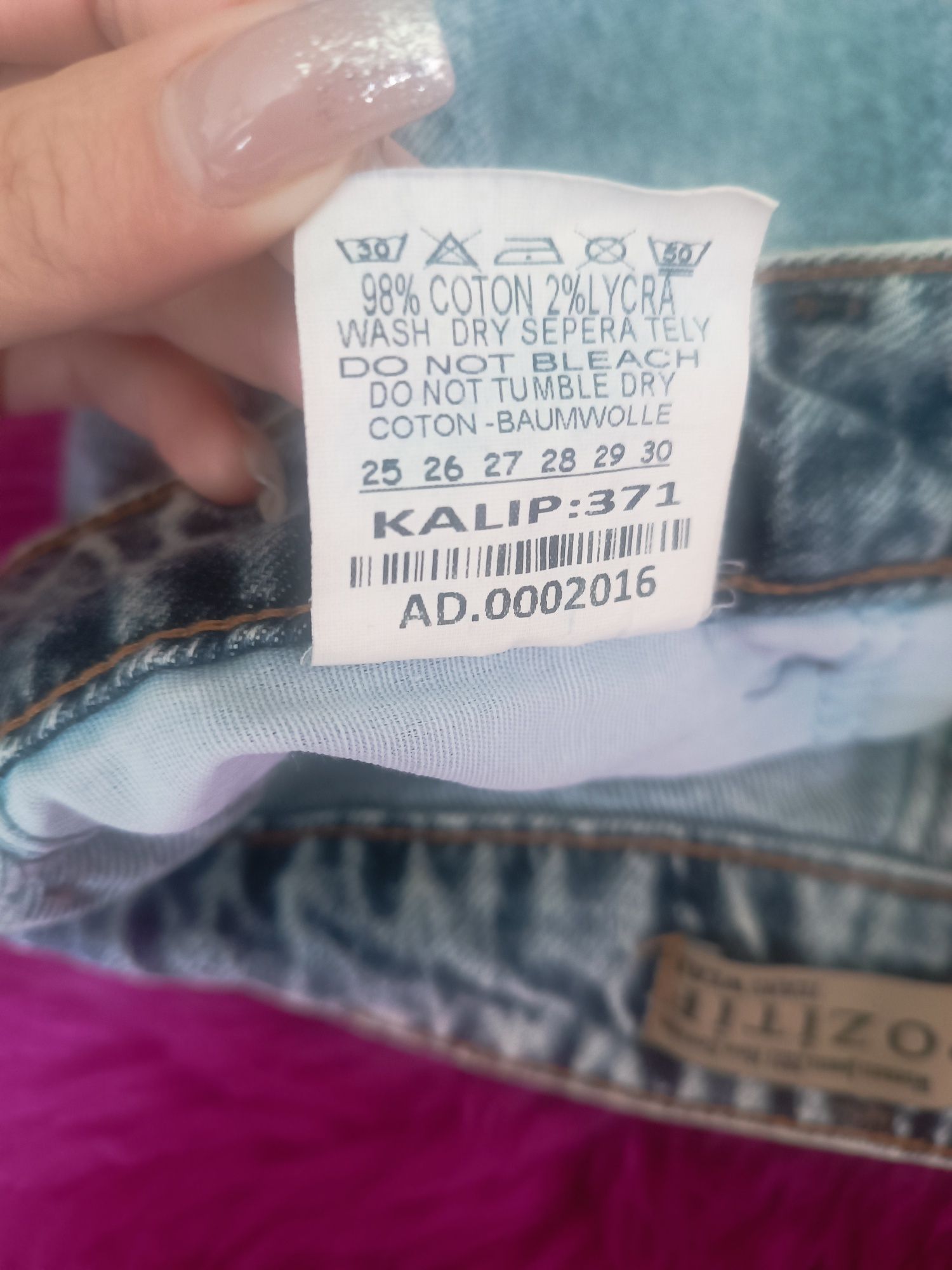 Джинсові жіночі шорти р.28