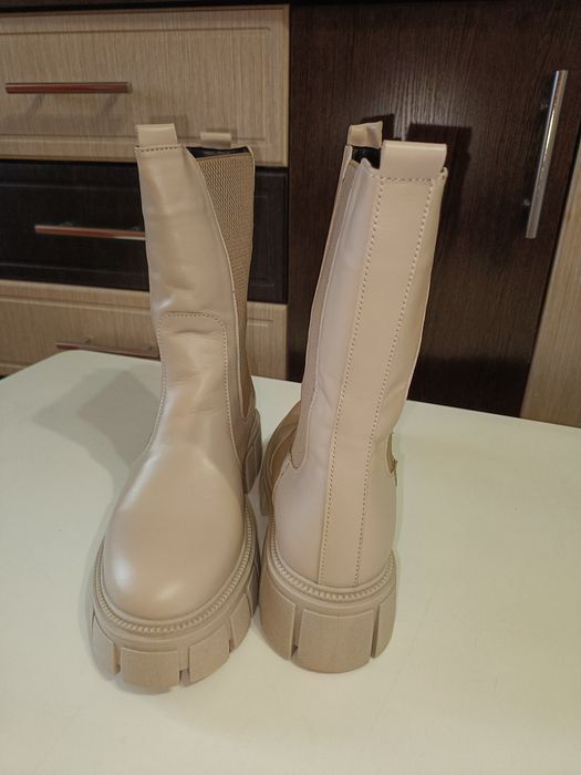 Жіночі зимові шкіряні черевики, чоботи челсі