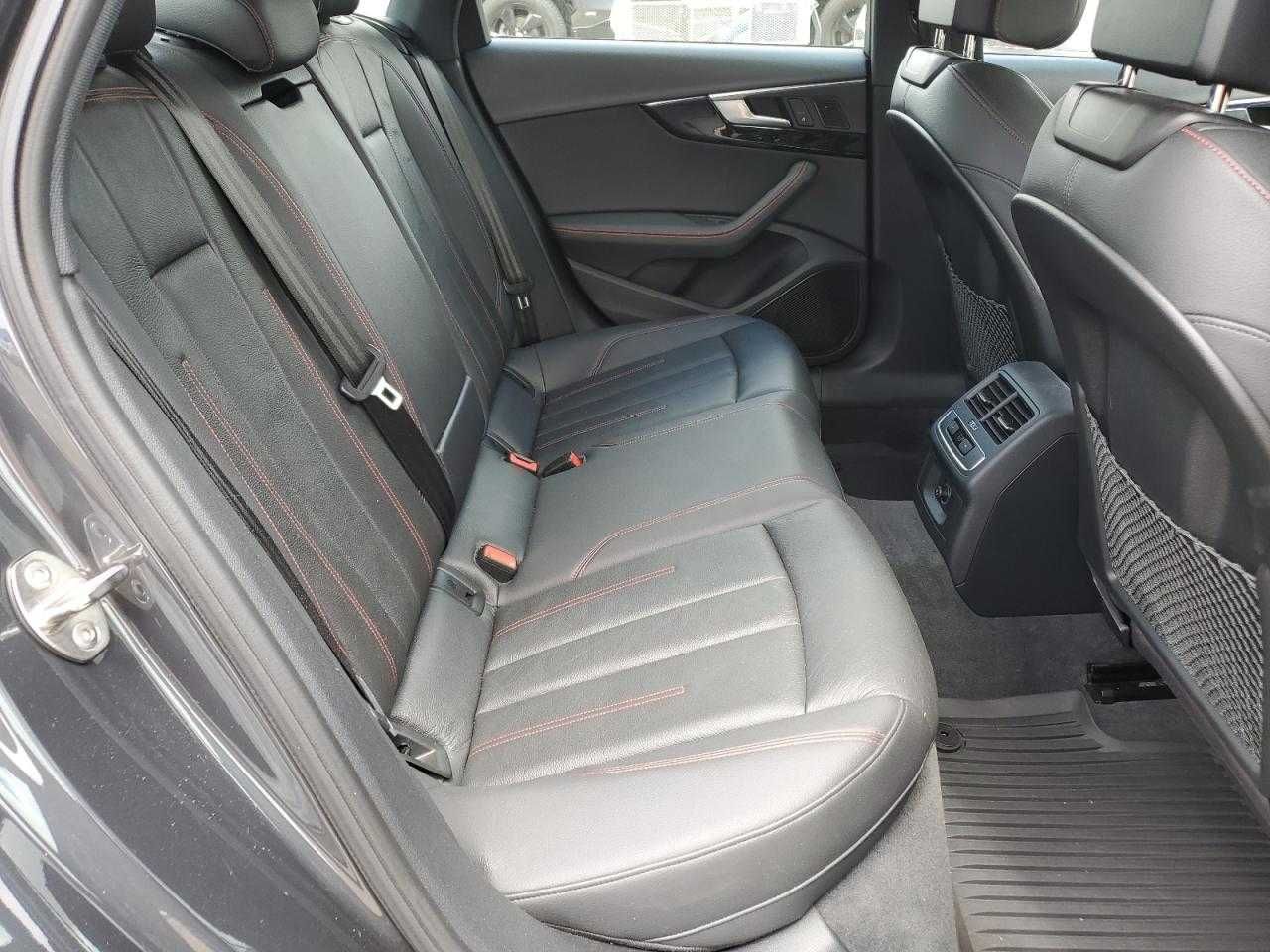Audi A4 Premium Plus S Line 2018 )