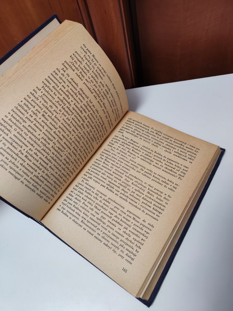 Szkice Boza i przedstawiciel niehandlowy - Karol Dickens "x