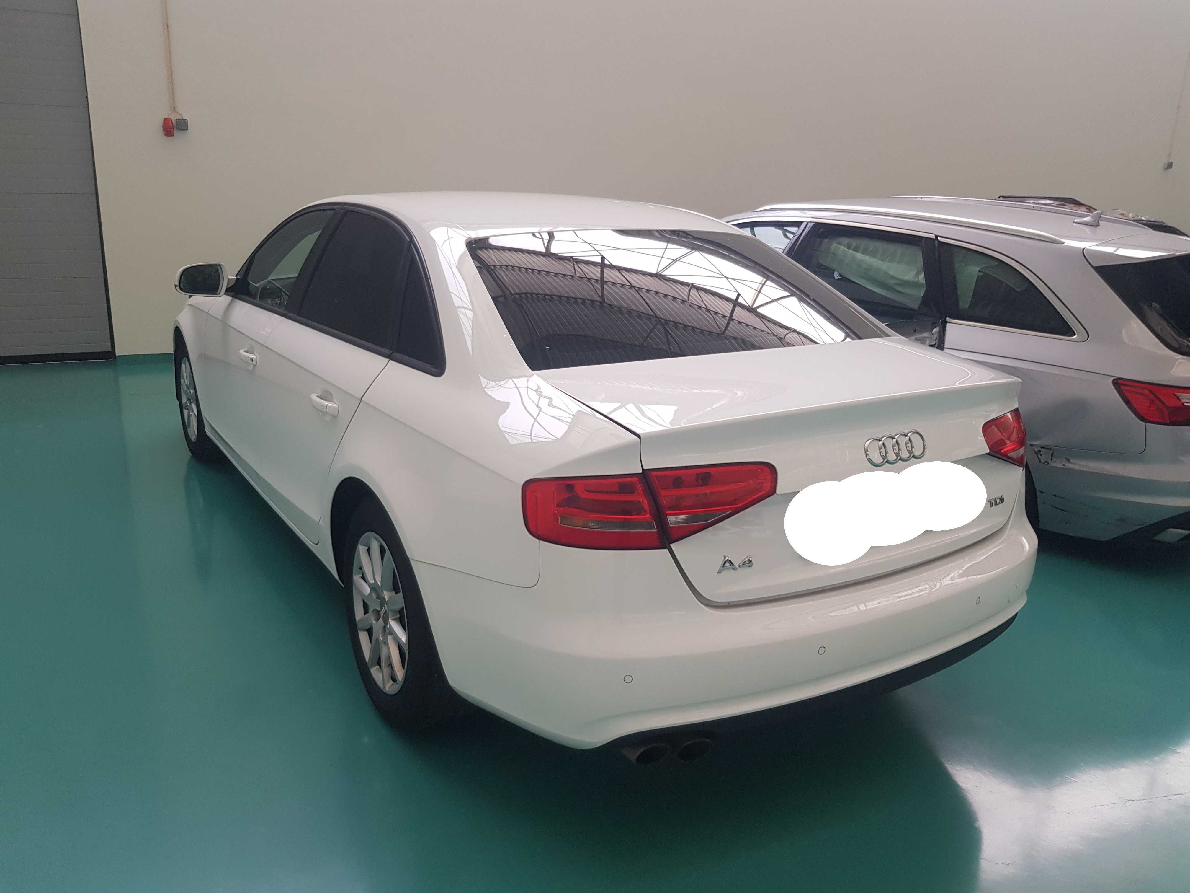 Audi A4 2.0 TDI Business Line