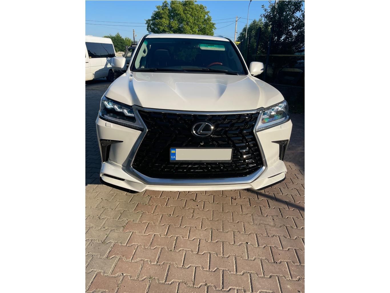 Lexus LX570 Комплект обвісів TRD-Sport 2021-2022 чорному кольорі