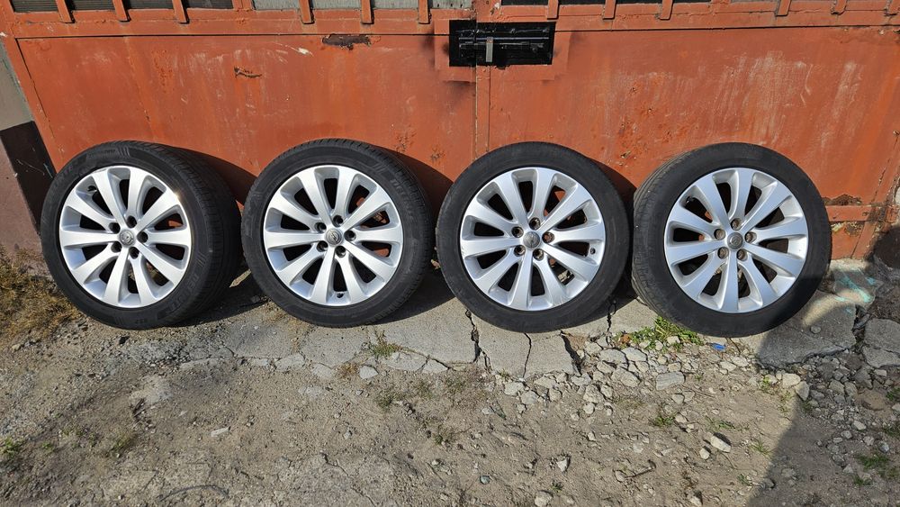 Alufelgi 5x105 koła opony lato letnie 215/50/17 opel astra j IV 4 2023