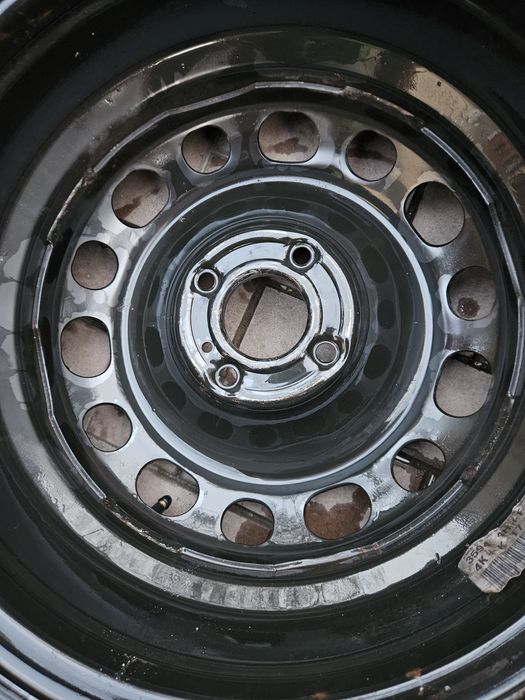 Запасное колесо R16 4x100 7Jx16 ET32 на Peugeot Citroen. Запаска, диск
