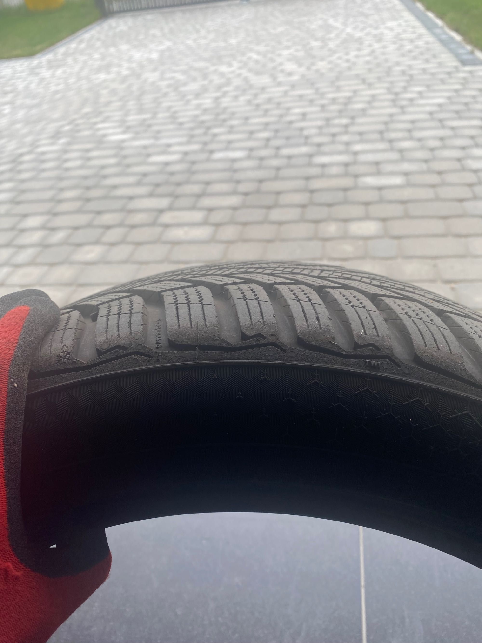 2x Opony zimowe Continental WinterContact TS870 225/45R17 12.2024 bdb