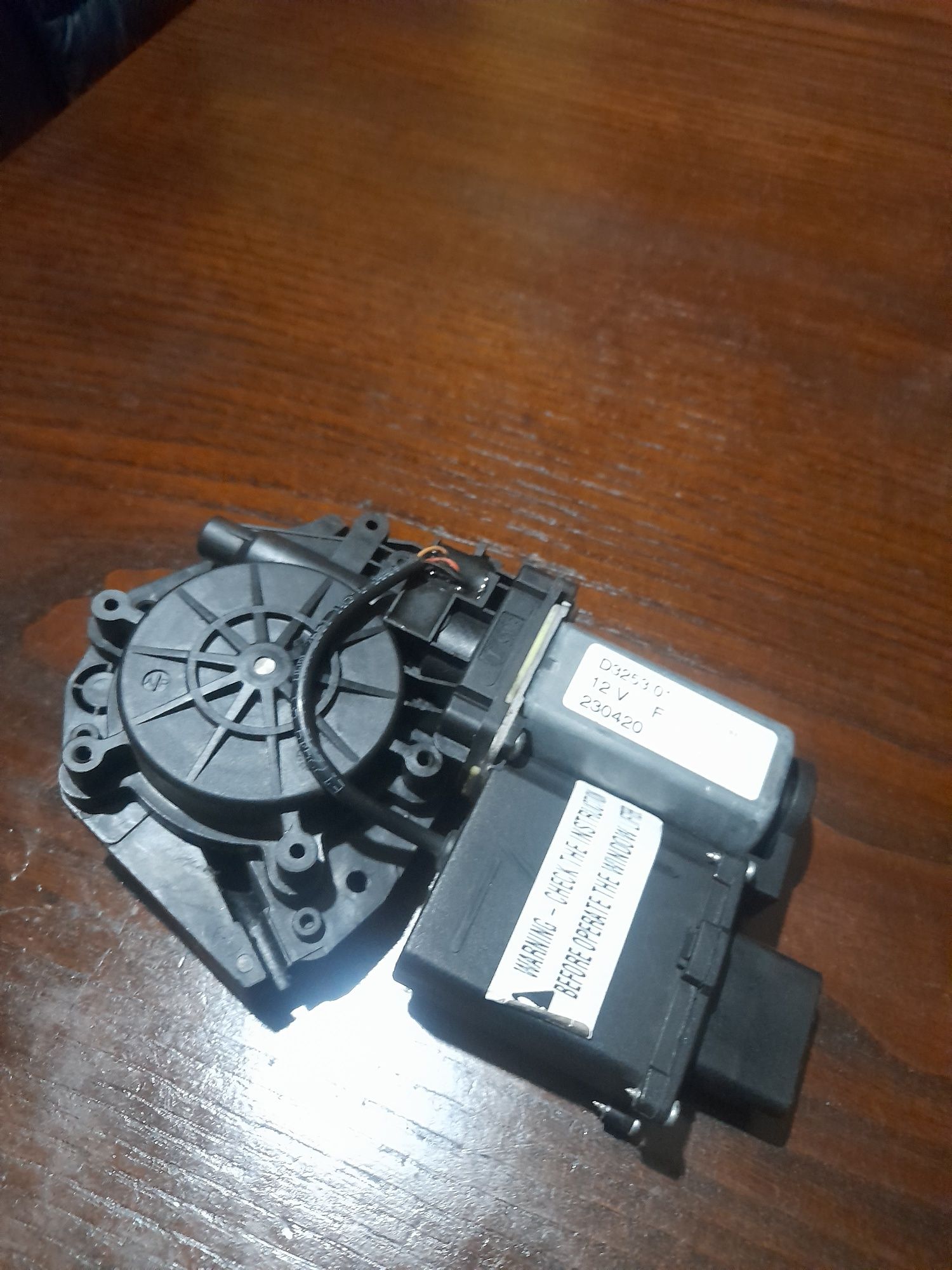 Motor elevador vidro xsara picasso frente esquerdo