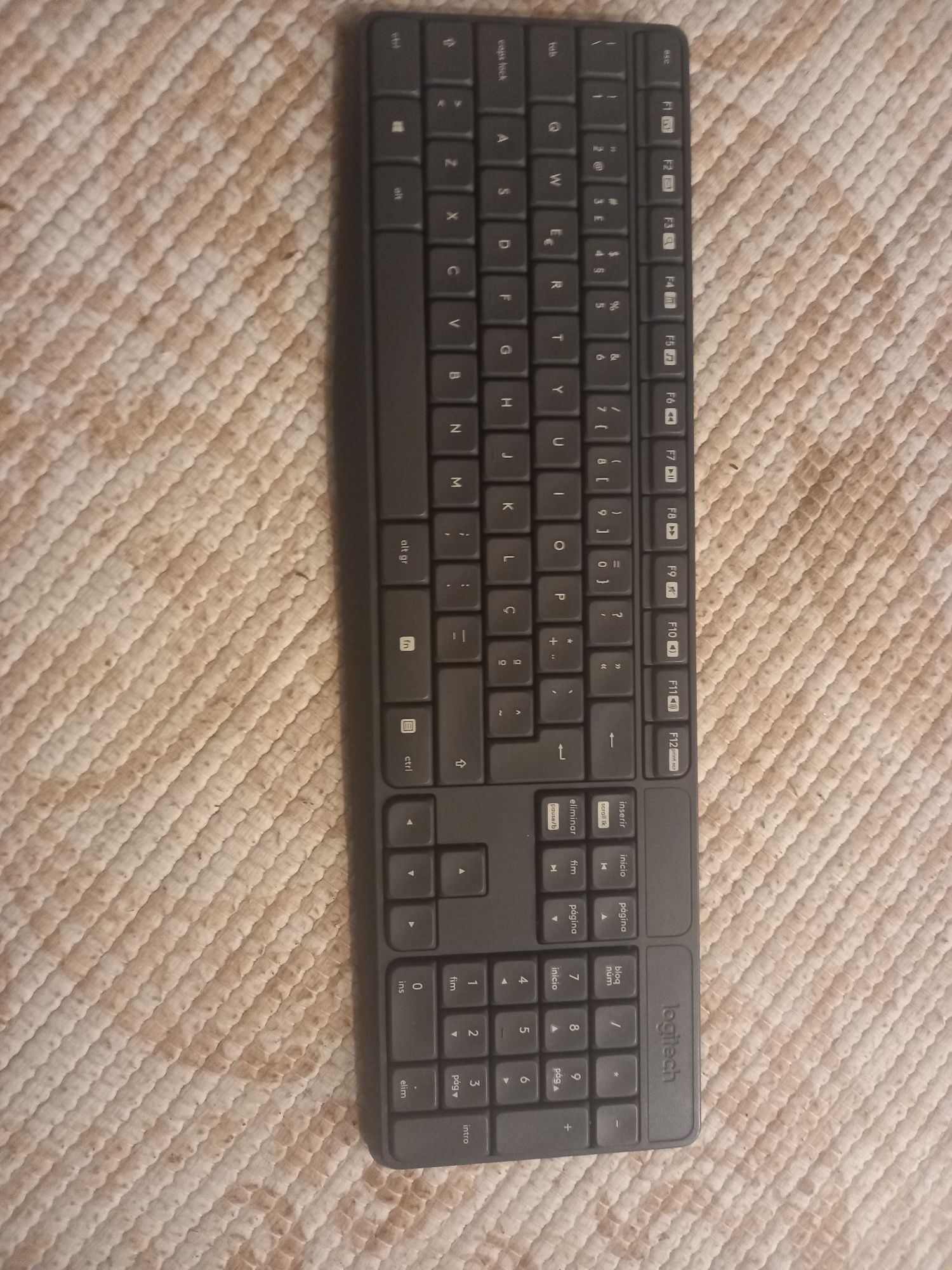 Teclado logistich