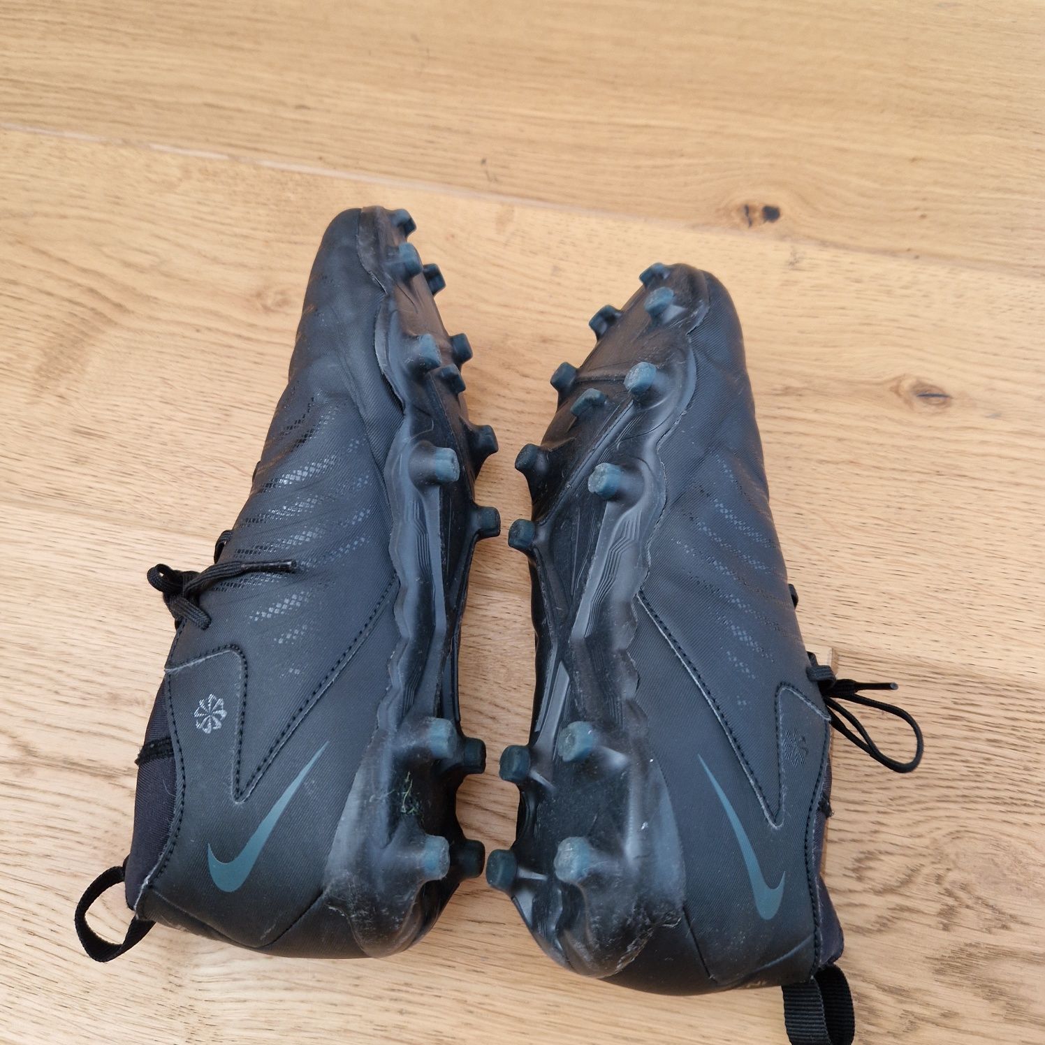 Korki nike performance JR PHANTOM LUNA II 38,5