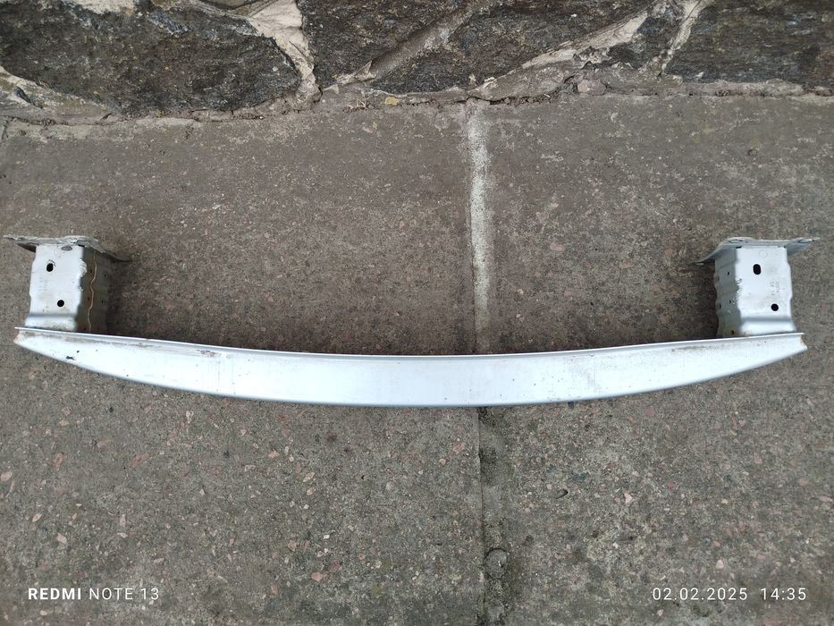 Підсилювач заднього бампера шкода А7