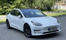 Tesla model 3 Long Range Dual motor 75kw AWD повний привід