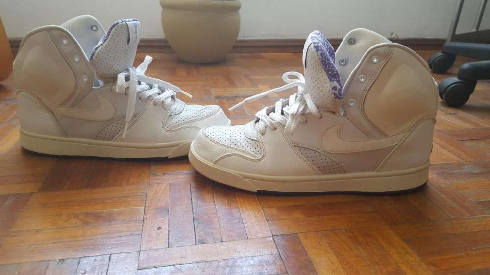 Vendo Nike High Top (usado)