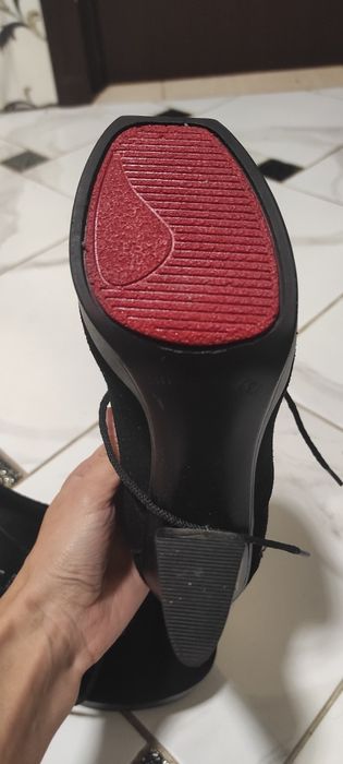 Ботинки взуття жіноче