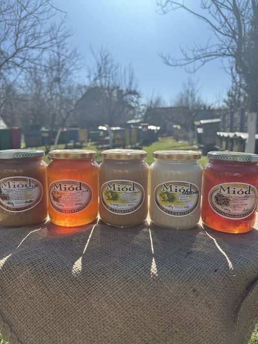 Miód odmianowy i kremowany