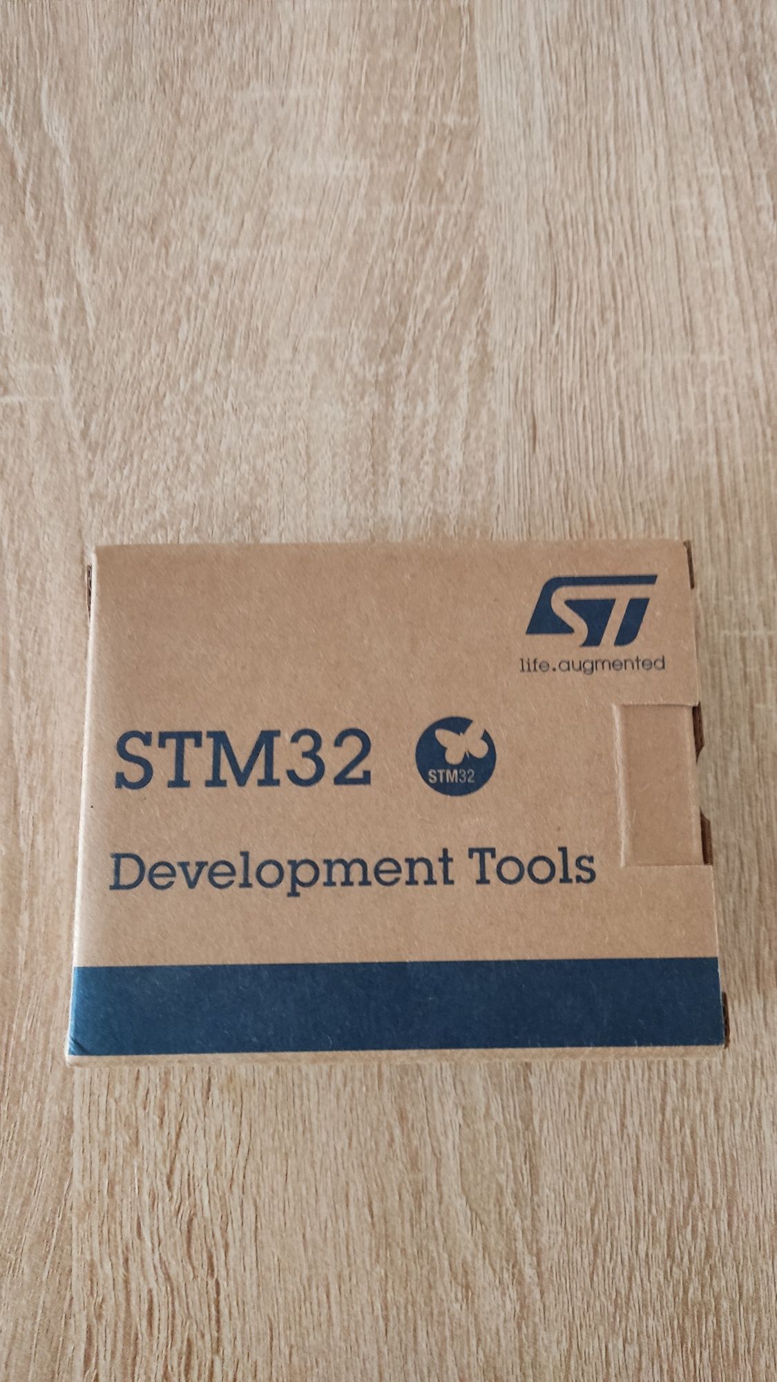 Плата розробки STM32 Nucleo-F303RE і інші деталі