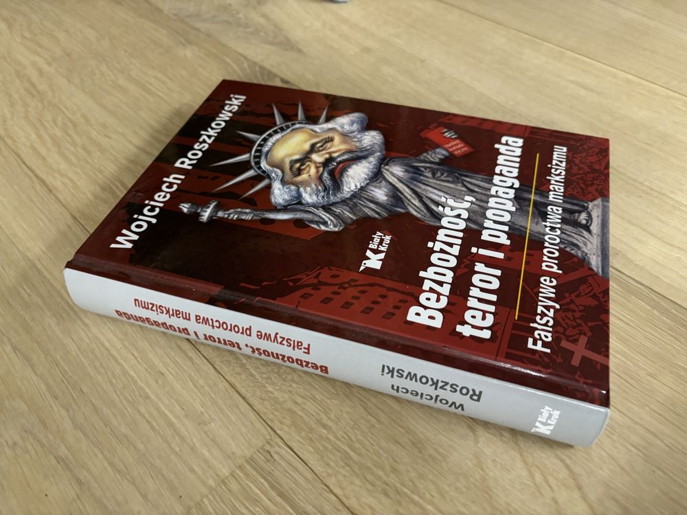Bezbożność, terror i propaganda - Wojciech Roszkowski