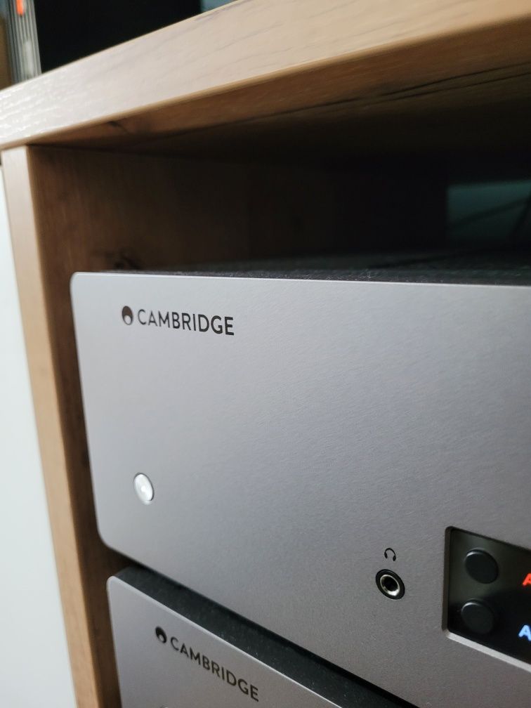 Cambridge audio cxa81