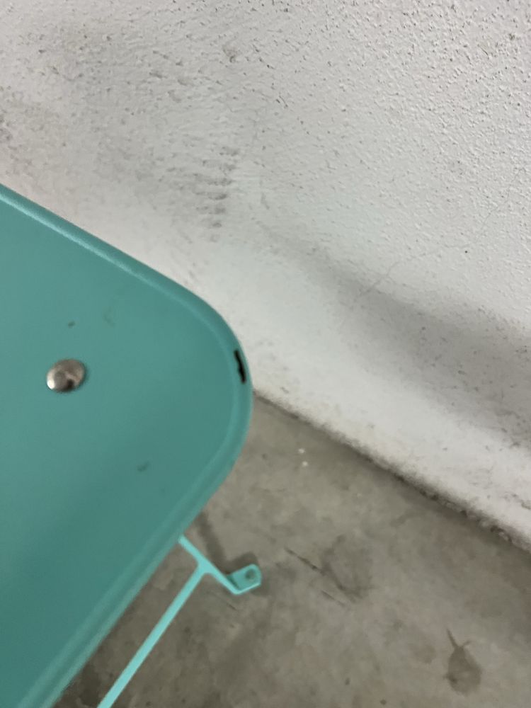 Mesa de exterior Ikea ASKHOLMEN e par de cadeiras SALTHOLMEN turquesa