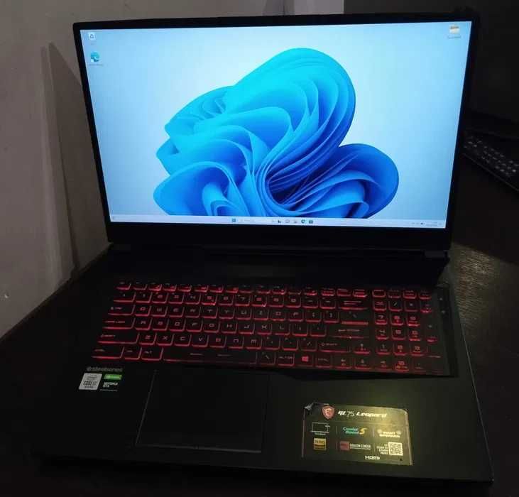 Laptop MSI 17'' Leopard GL75