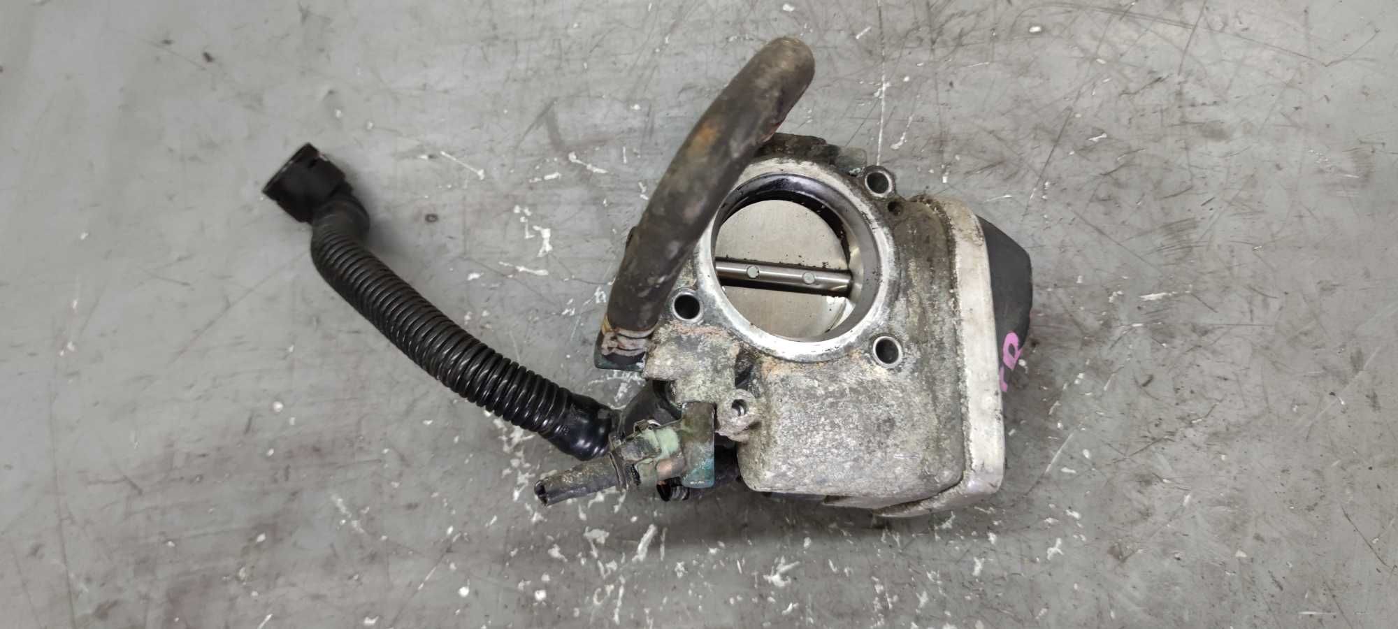 Opel Astra III H 1.6 16V Przepustnica
