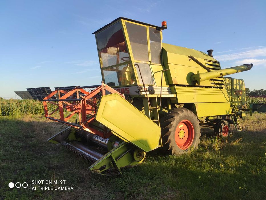 Комбайн Claas merkator 70