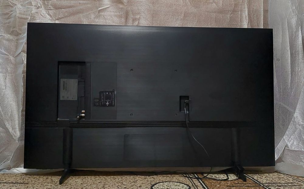 Телевізор Samsung QE50Q60AAUXUA QLED