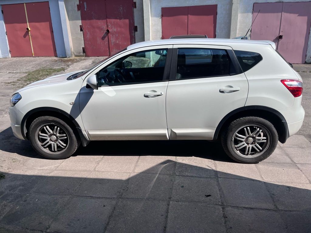 Nissan Qashqai 2012 rok.
