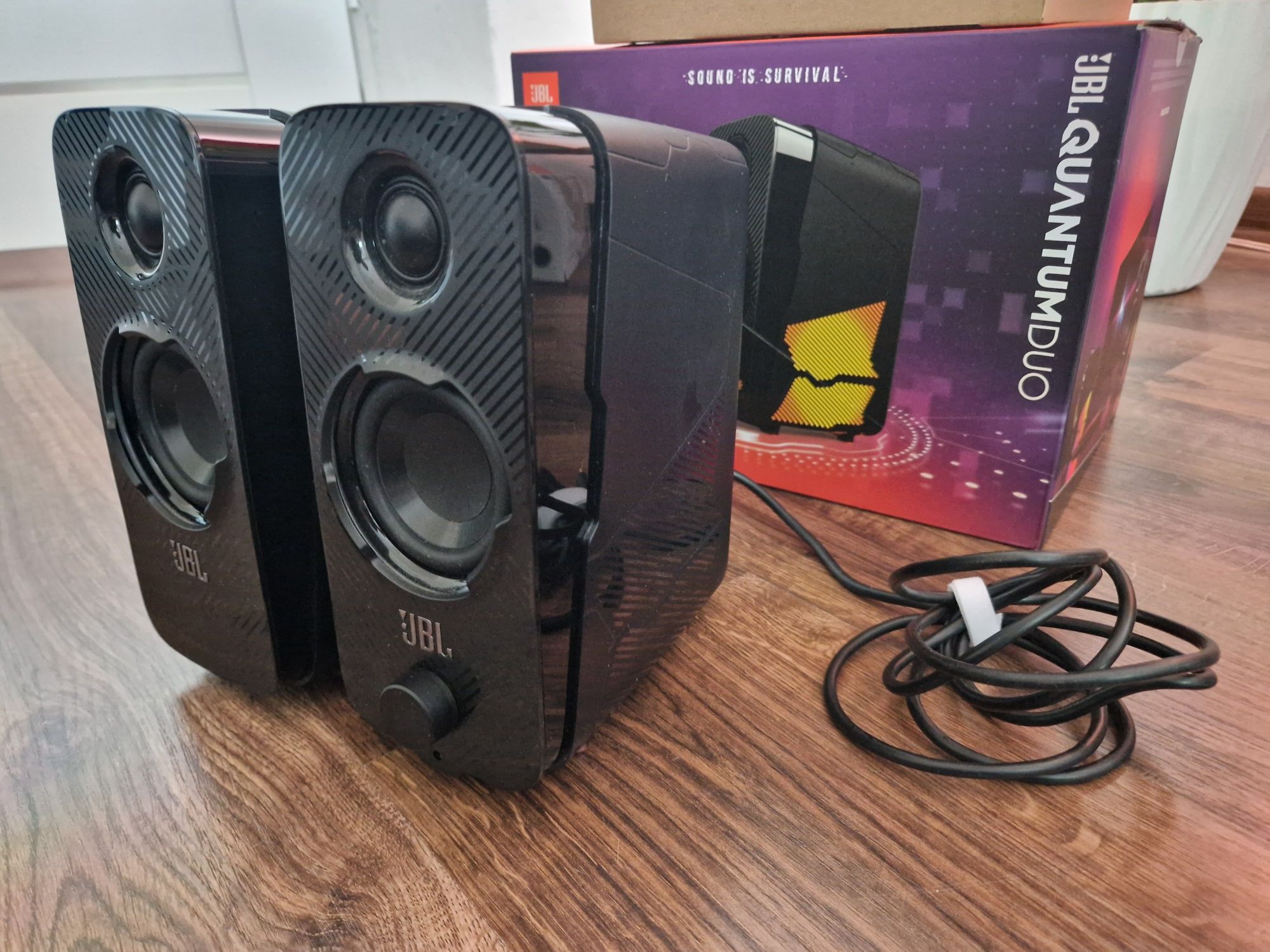 Głośniki JBL Quantum Duo 2.0 20w Bluetooth RGB Dolby Digital