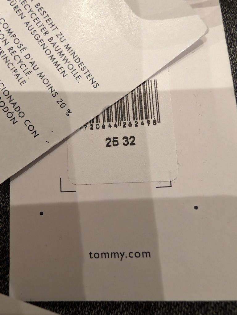 Продам джинси slim Tommy Hilfiger