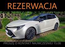 Toyota Corolla Selection 1.8 Hybrid Kombi Perła
