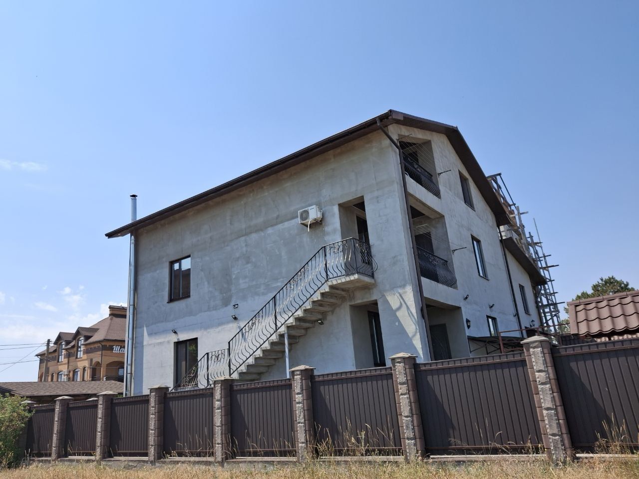 Здача номерів у гостьовий будинку на морі курорт Лебедівка