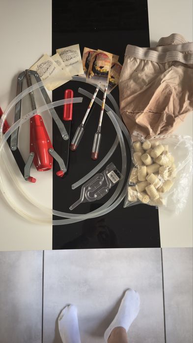 Osprzęt do wyrobi wina