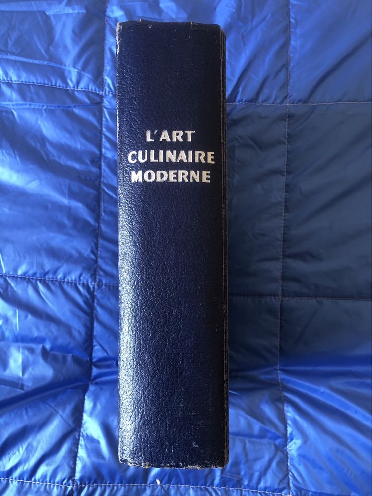 Livro “L’art Culinaire Moderne”