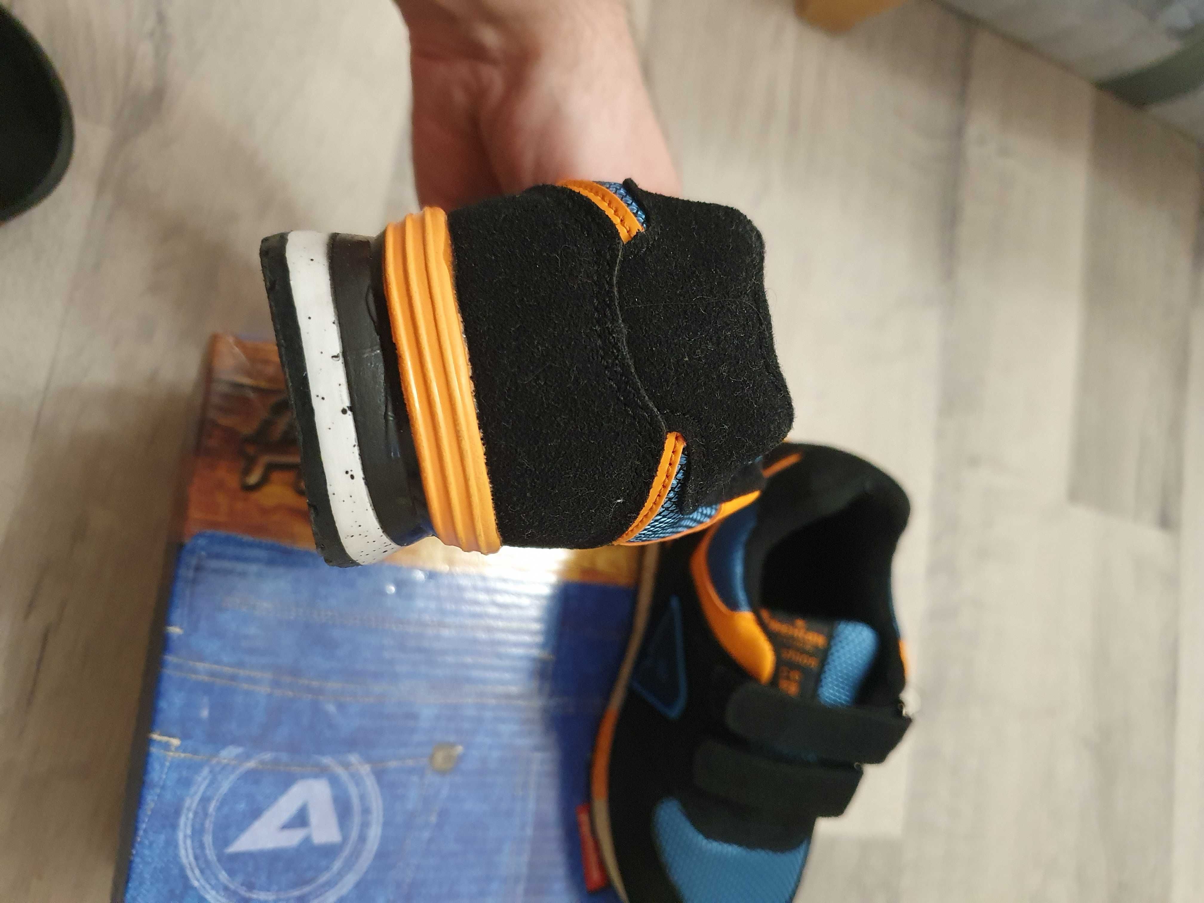 Buty na rzepach adidasy